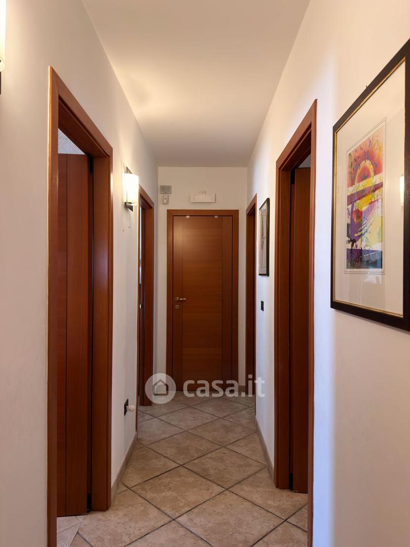 Quadrilocale in Via San Leucio — foto 8 di 30