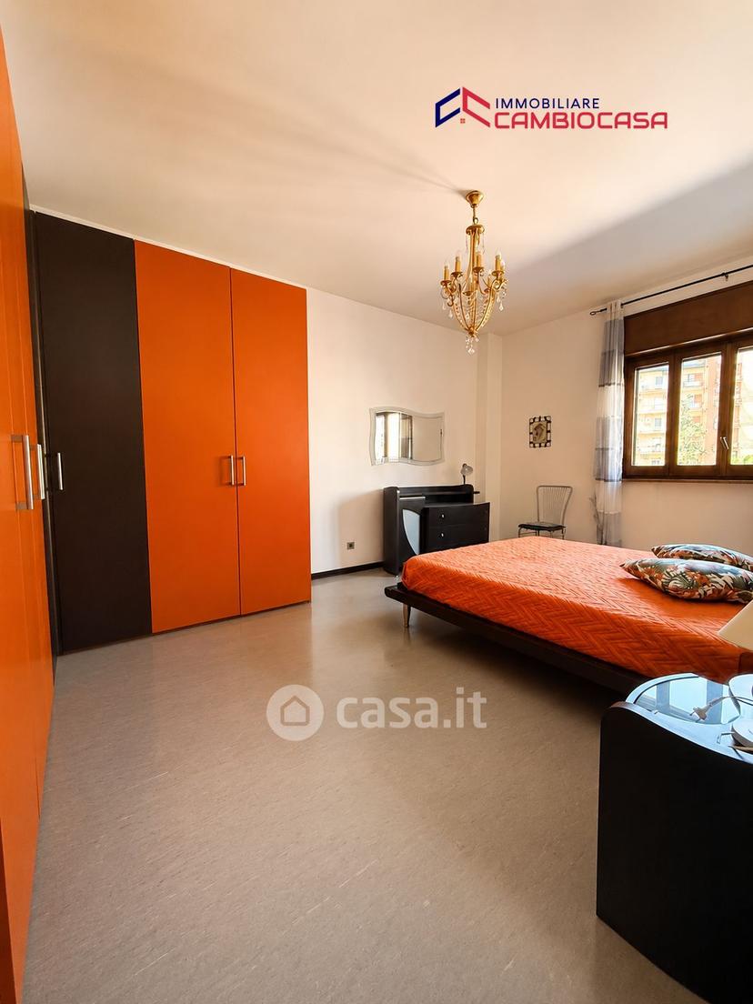 Quadrilocale in Via Medaglie d'Oro 13 — foto 3 di 15