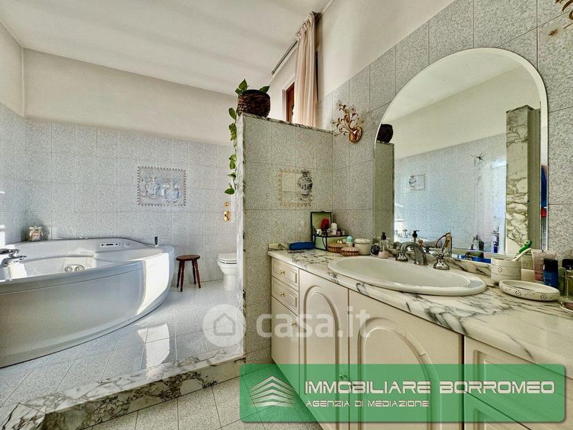 Villa in Via Adige — foto 4 di 45