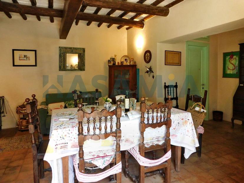 Villa in Località Frosini — foto 2 di 29