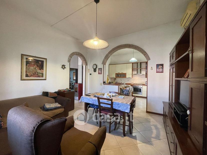Casa indipendente in Via del Risorgimento 42 — foto 24 di 41