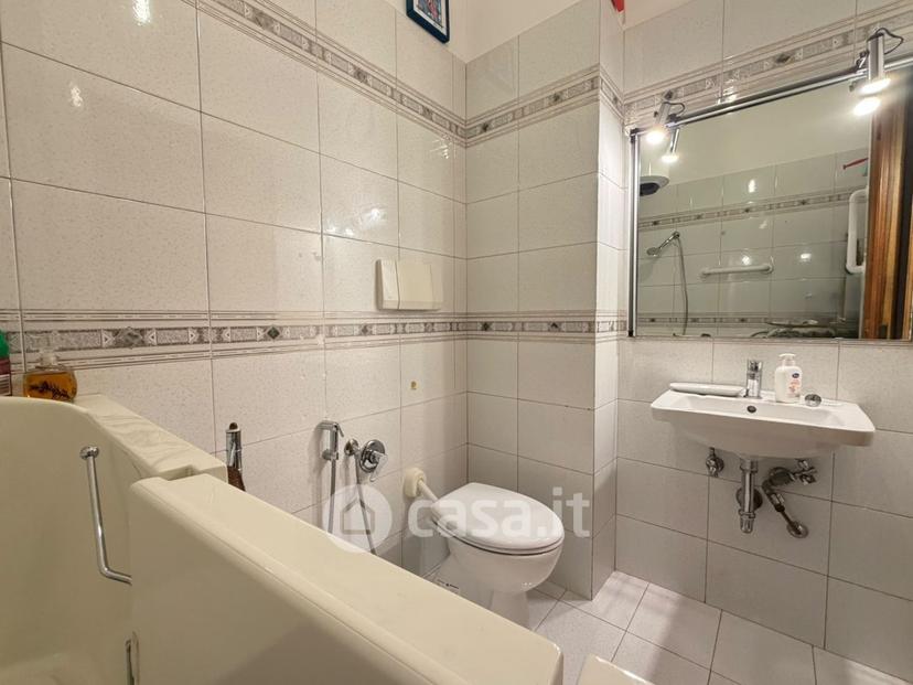 Quadrilocale in Via Ugo Ojetti — foto 32 di 37