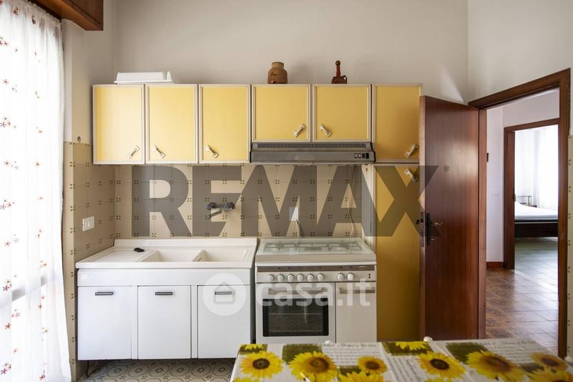 Appartamento in Via Foglia 4 — foto 19 di 41