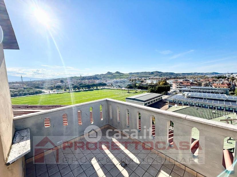 Appartamento in Via Bartolomeo Colleoni 50 — foto 17 di 32