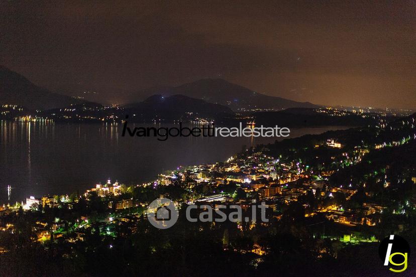 Villa in Via Martiri della Libertà 8 — foto 7 di 72