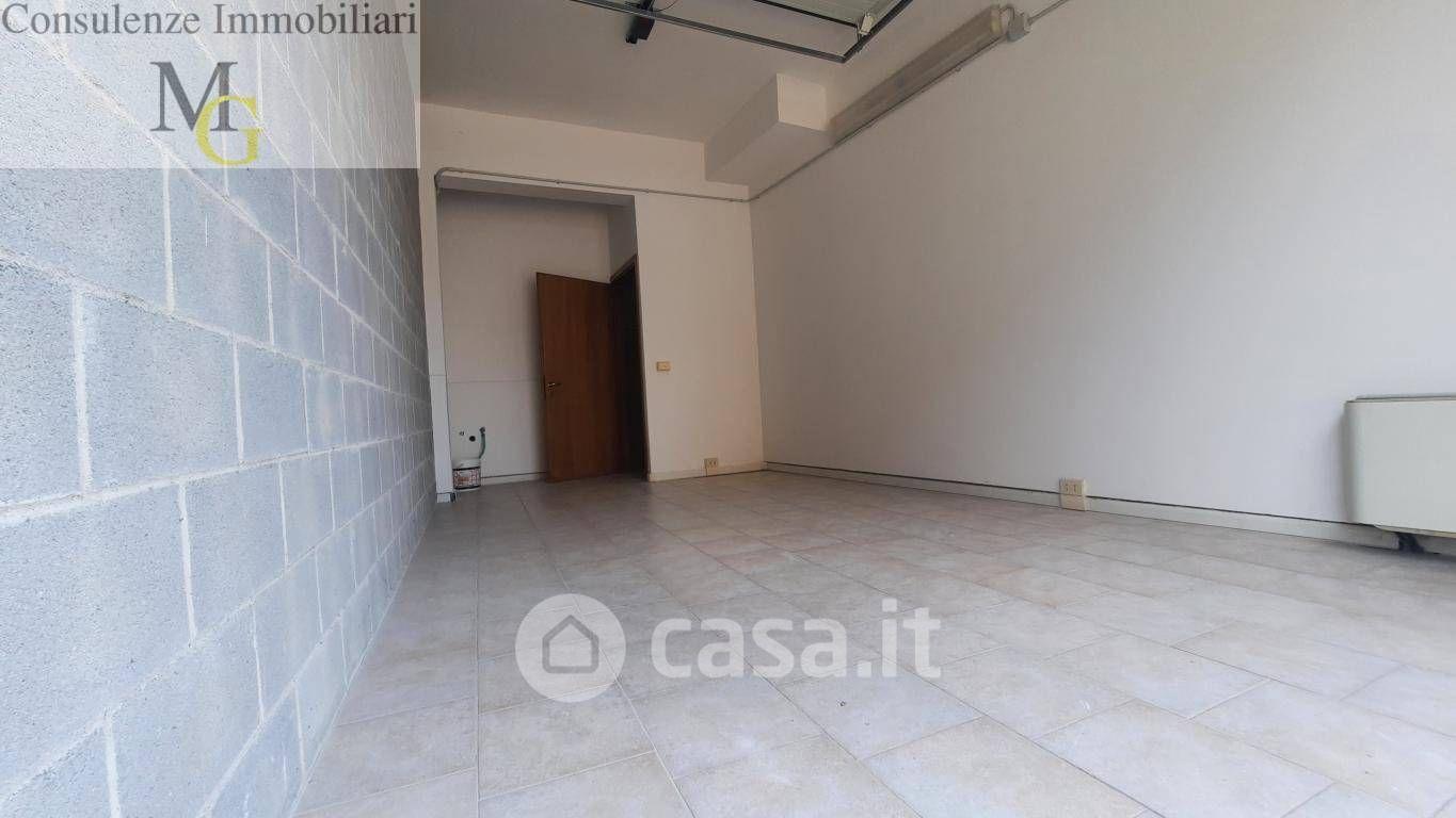 Trilocale in Via IV Novembre