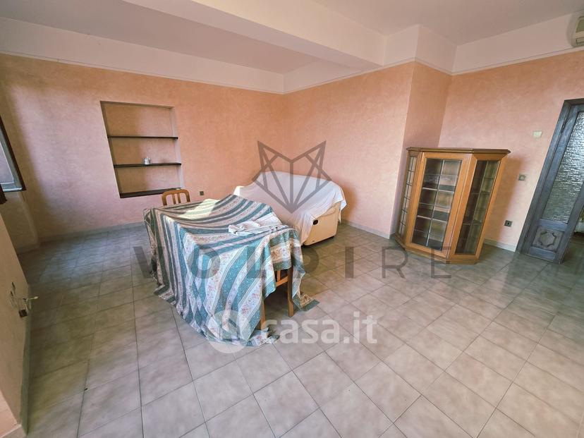Appartamento in Via dell'Ospedale 48 — foto 4 di 35