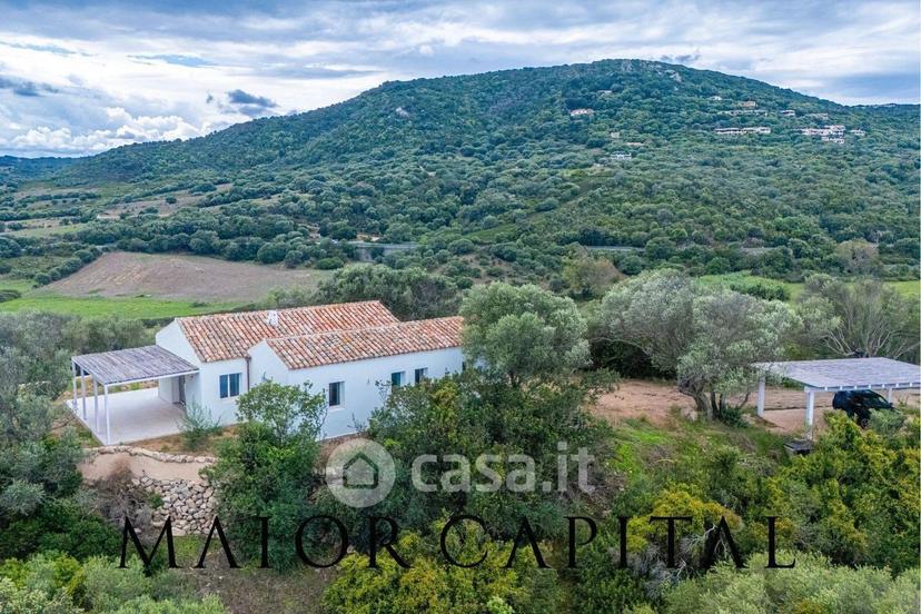 Villa in Località Stazzu Pulcheddu — foto 4 di 47