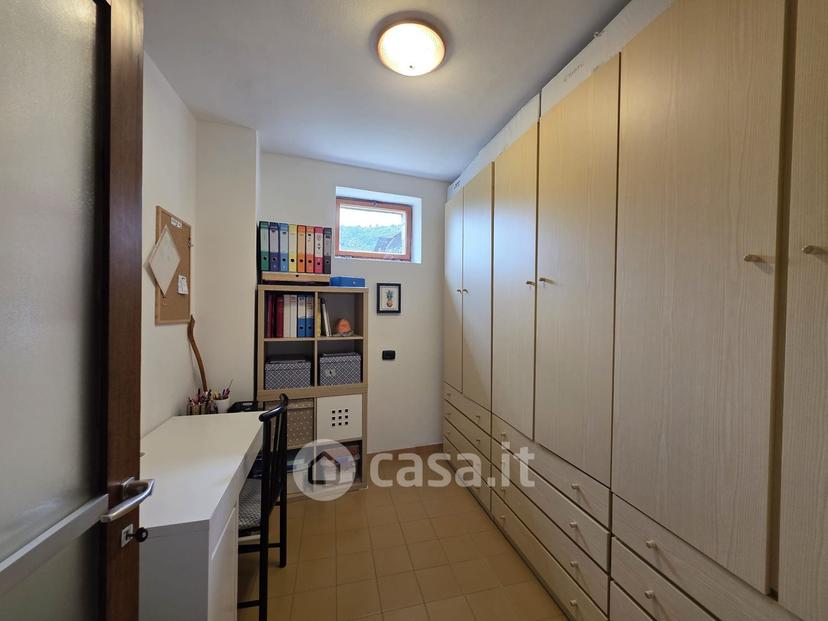 Appartamento in Via Castello — foto 25 di 36