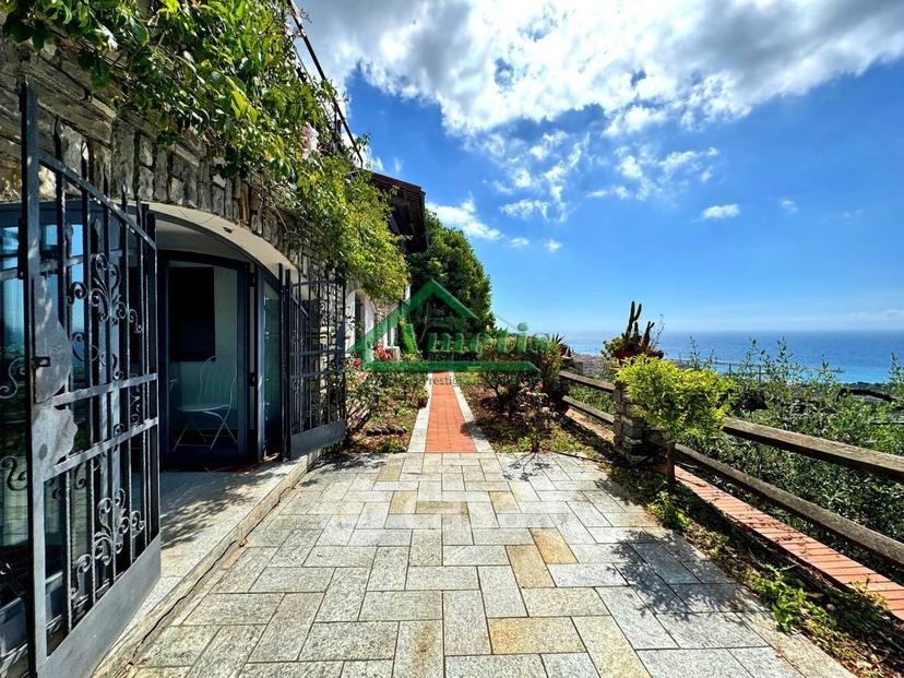 Villa in Imperia — foto 53 di 61