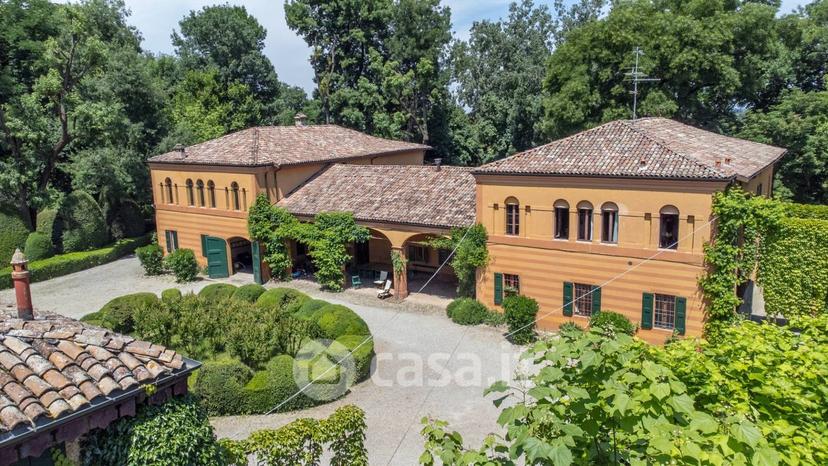 Villa in Via Castelnuovo Rangone — foto 17 di 101