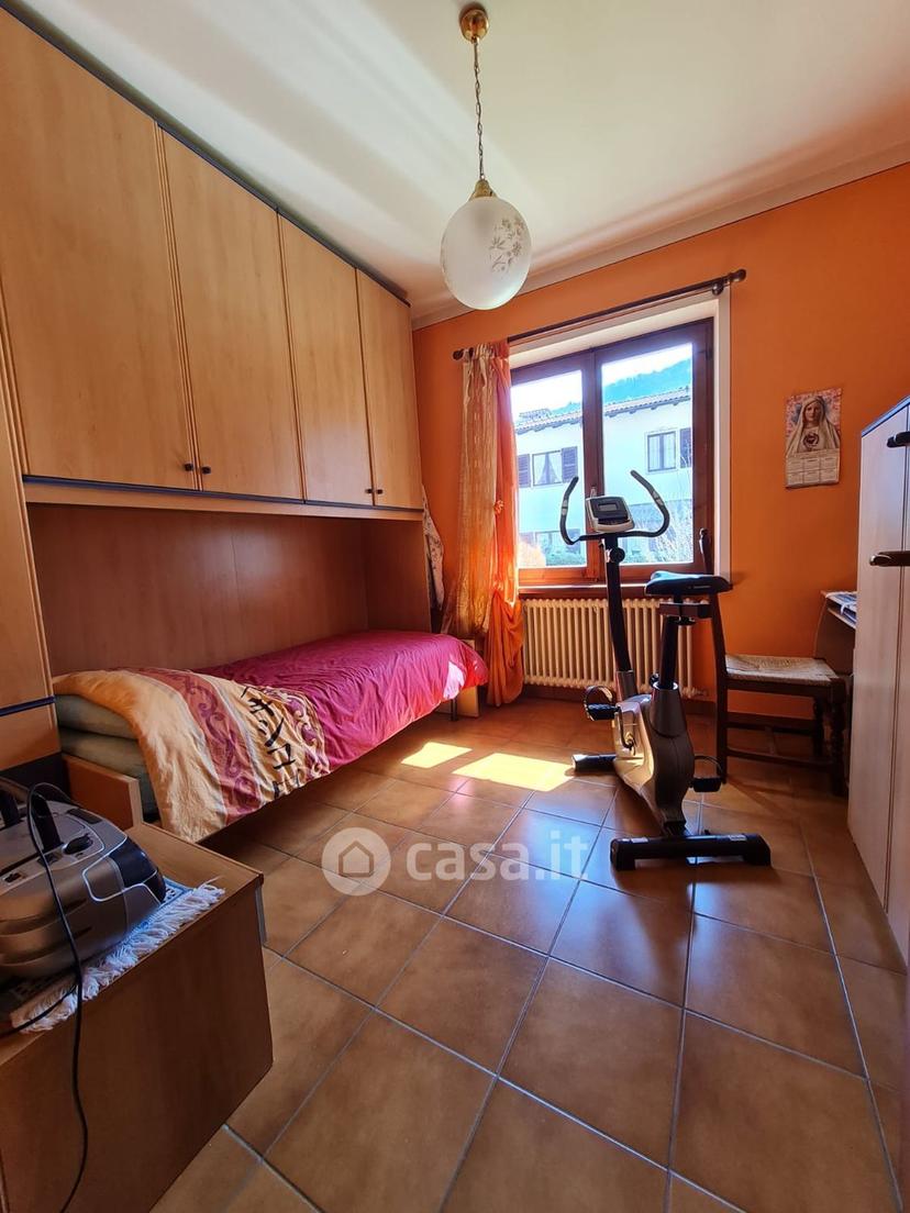 Villa in Via Madonna delle Grazie — foto 20 di 48