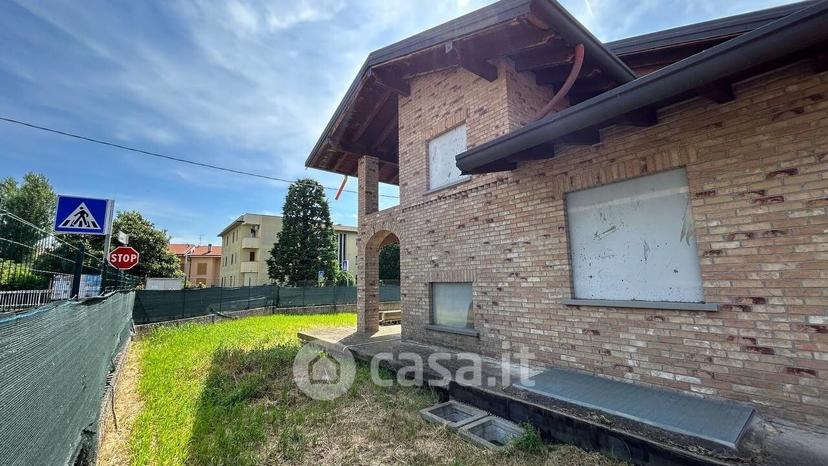 Villa in Via Lazzaretto 34 — foto 38 di 48