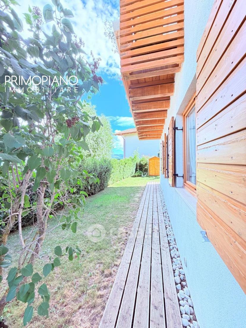 Villa in Frazione Frisanchi — foto 23 di 39