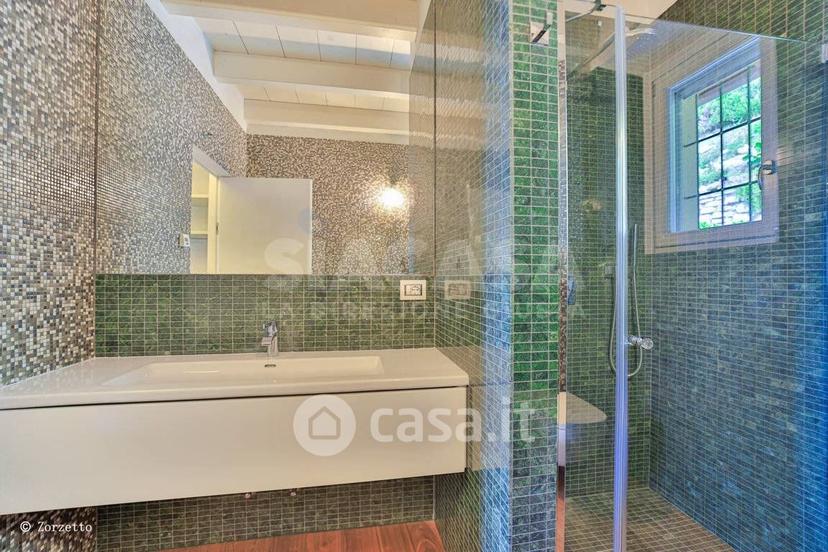 Villa in Via Belvedere 37 — foto 94 di 95