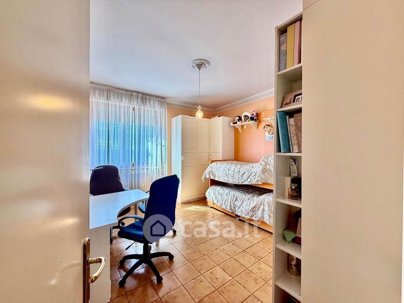 Trilocale in Via Michelangelo 122 — foto 19 di 41
