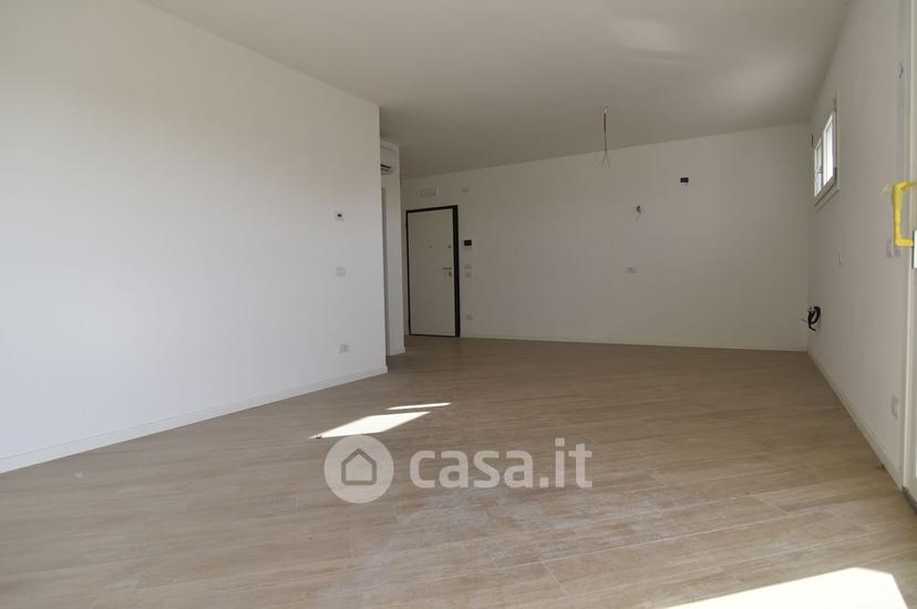 Quadrilocale in Via Don P. Andolfatto 145 — foto 8 di 11