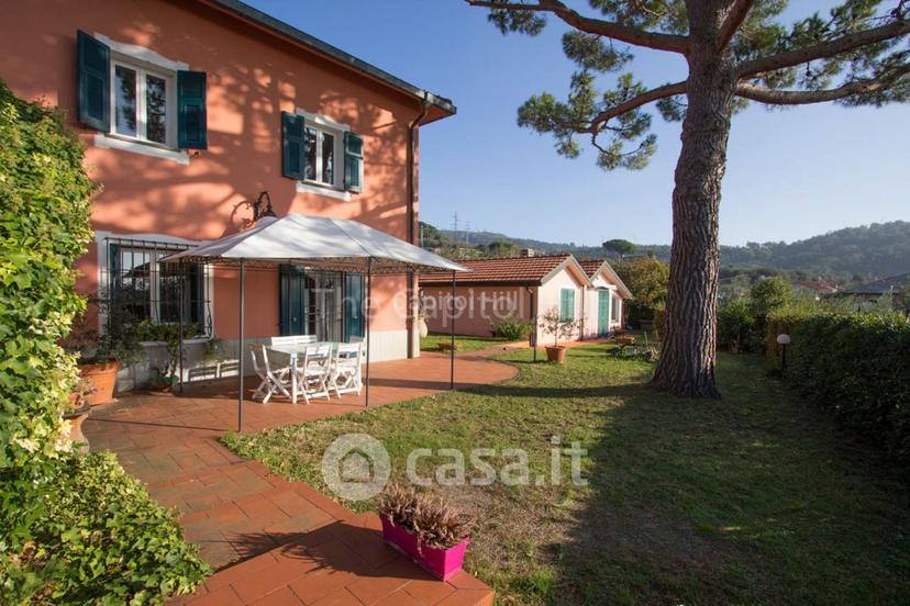 Villa in Via Ferrari 87 — foto 14 di 45