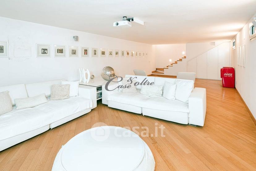 Appartamento in Via Como 13 — foto 22 di 48