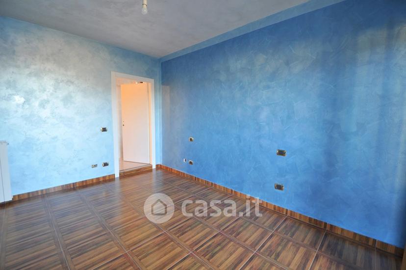 Villa in Via Sandro Pertini 5 — foto 15 di 32