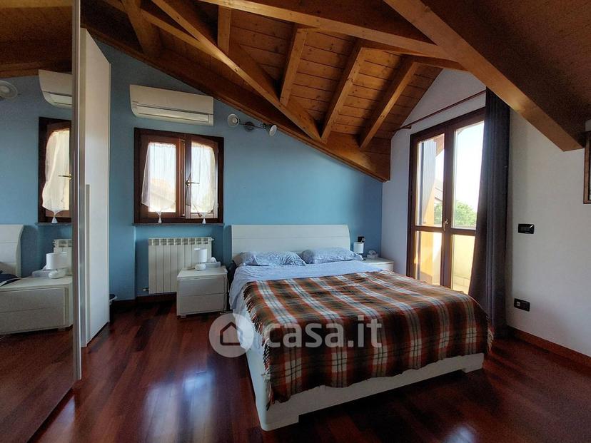 Trilocale in Via Arno 25 — foto 2 di 27
