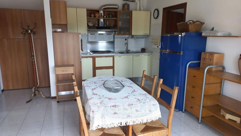 Bilocale in Strada del Bosco 16 — foto 3 di 10