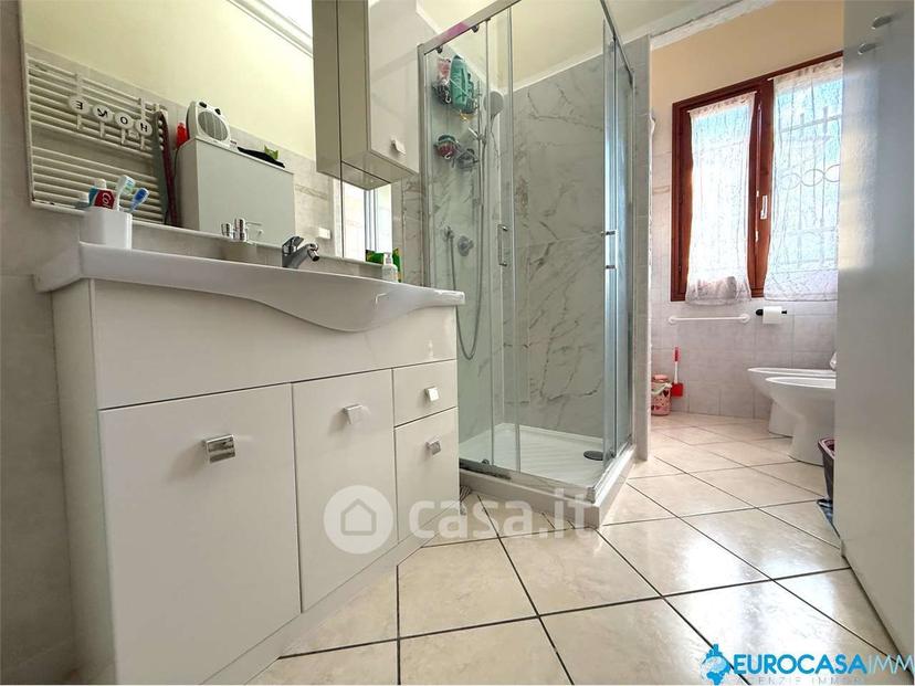 Quadrilocale in Via A. Ferretti 93 — foto 2 di 27