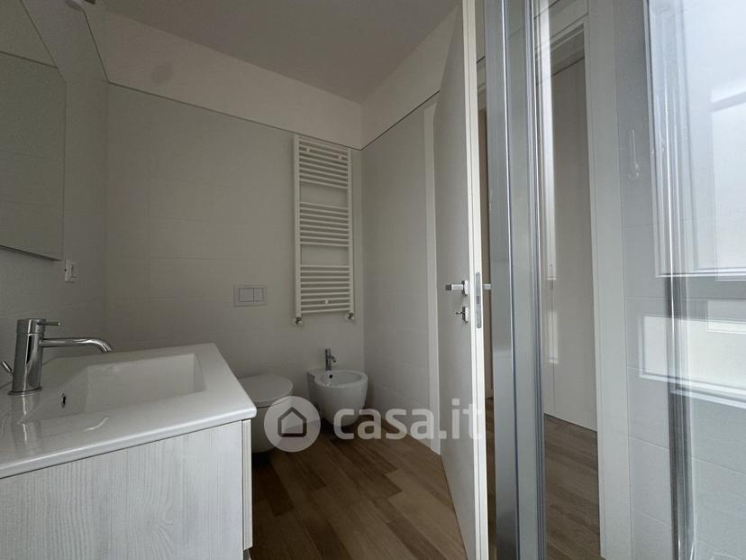 Trilocale in Viale Unità d'Italia 137 — foto 10 di 25