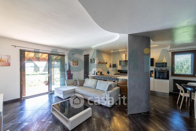 Villa in Strada San Lorenzo — foto 15 di 23
