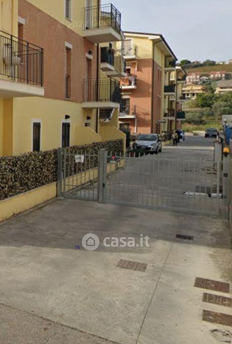 Quadrilocale in Via Roma — foto 34 di 34