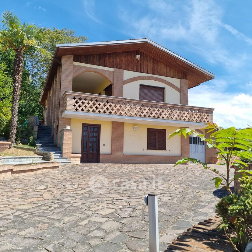 Villa in Via Alessandro Manzoni 32 — foto 53 di 63
