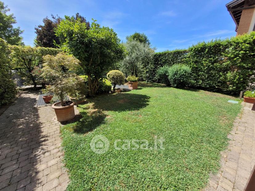 Villa in Via F. Foglieni Maestra 11 — foto 7 di 25