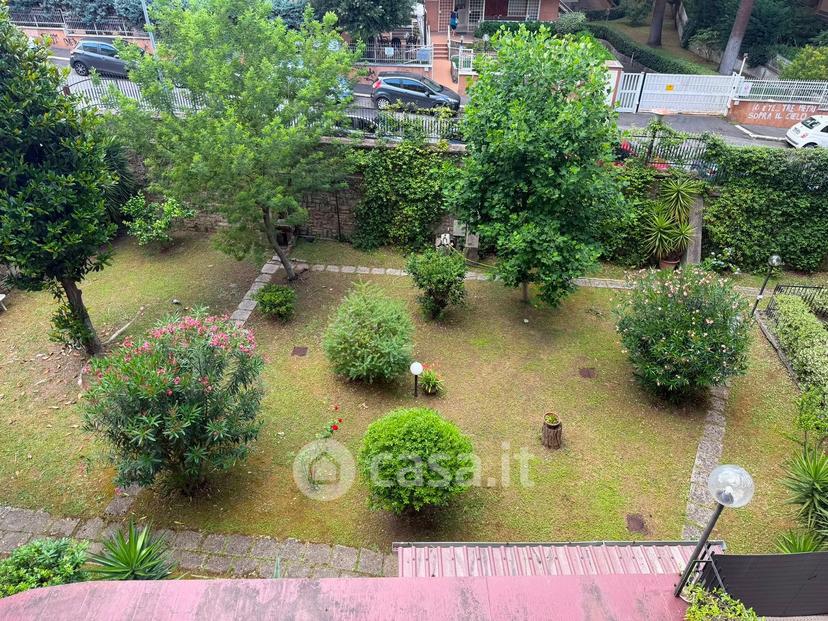 Quadrilocale in Via Ugo Ojetti — foto 2 di 37