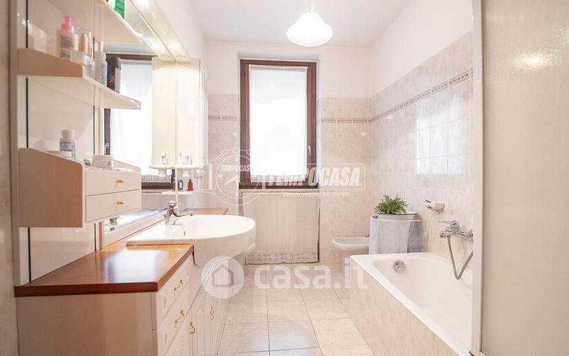 Trilocale in Via Badalasco — foto 25 di 30