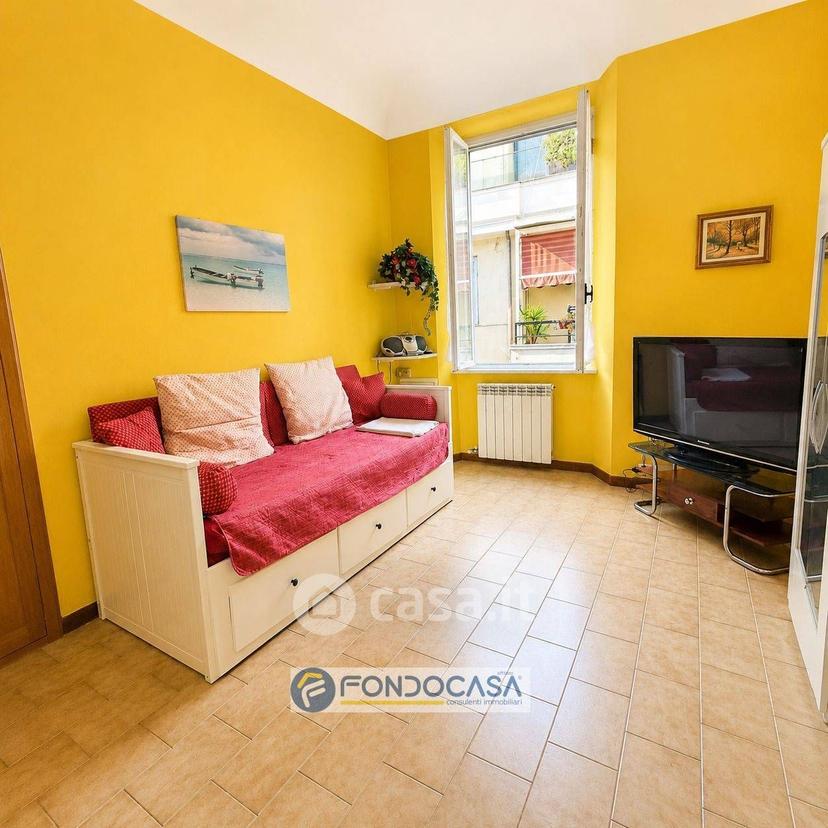 Quadrilocale in Via dei Cassari 2 — foto 4 di 12