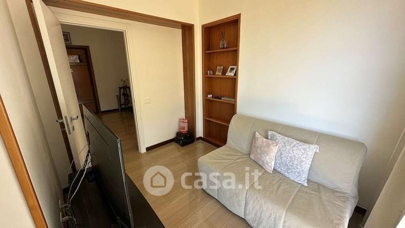 Trilocale in Via Adda — foto 18 di 35