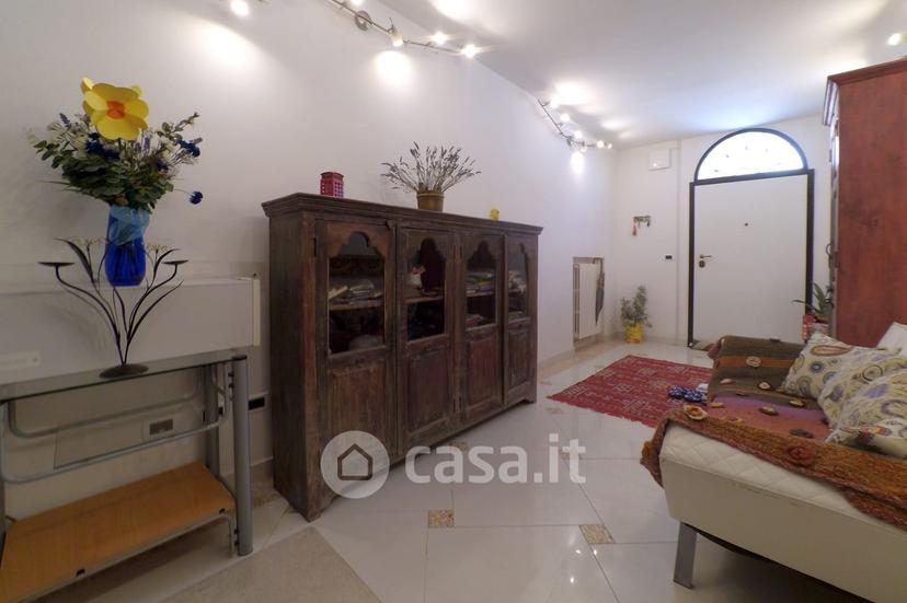 Appartamento in Via Cavour 2 — foto 24 di 30