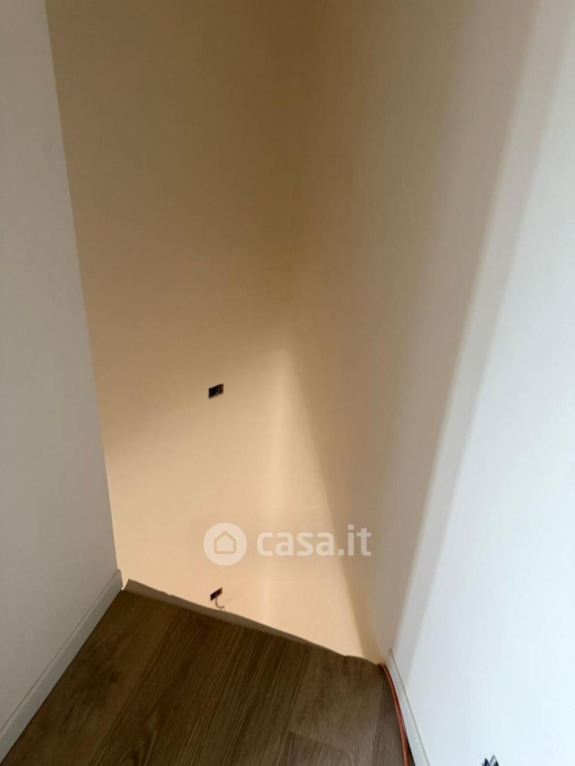 Trilocale in Via Centrale 39 — foto 4 di 22