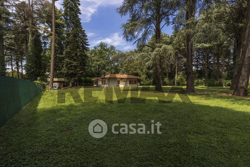 Villa in Via Armando Diaz 90 — foto 36 di 38