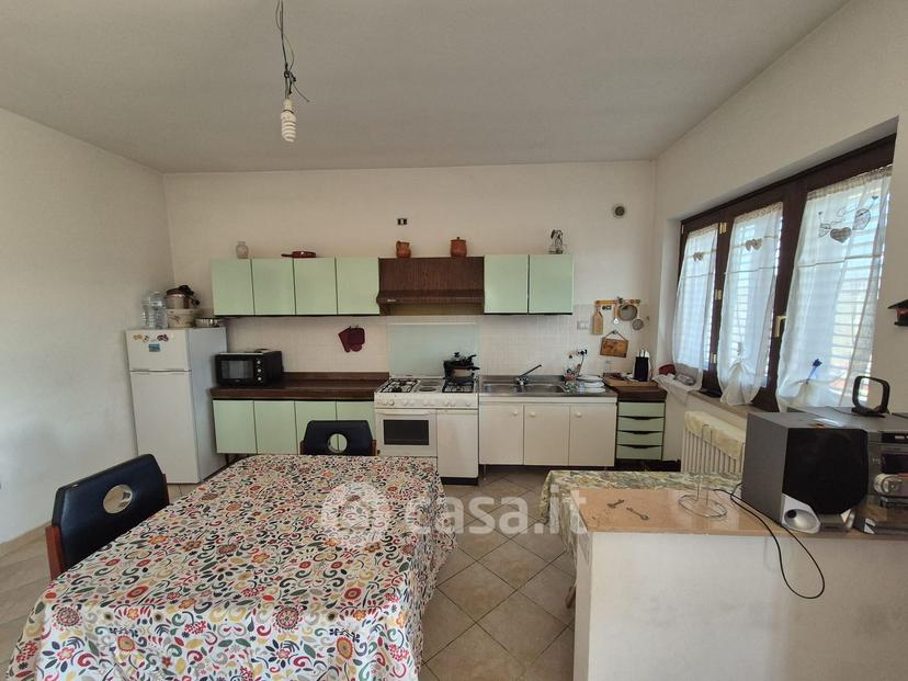 Trilocale in Contrada Piano di Zucchero — foto 3 di 29