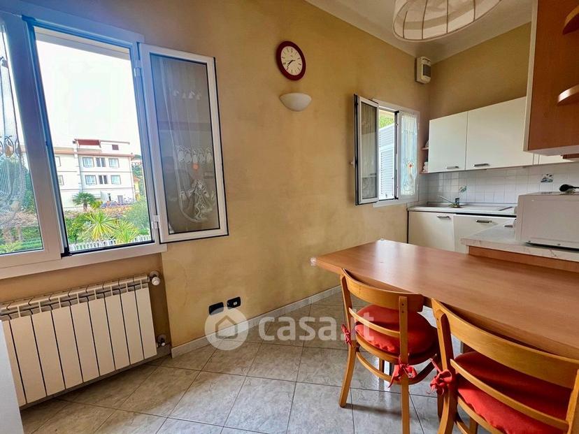 Quadrilocale in Via Villenuove 11 — foto 38 di 39