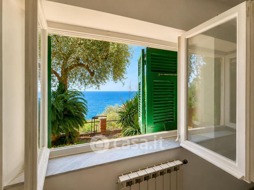 Villa in Via Giacomo Matteotti 13 — foto 39 di 45