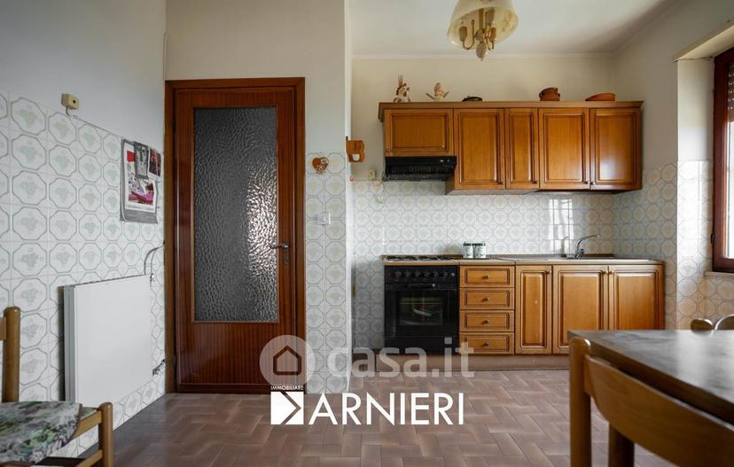 Quadrilocale in Via Villa Petrara 191 — foto 4 di 42