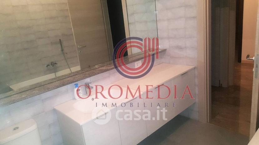 Quadrilocale in Via dello Statuto — foto 2 di 20