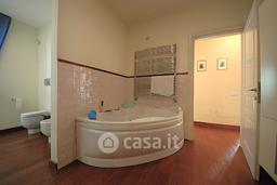 Villa in Viale dei Pini