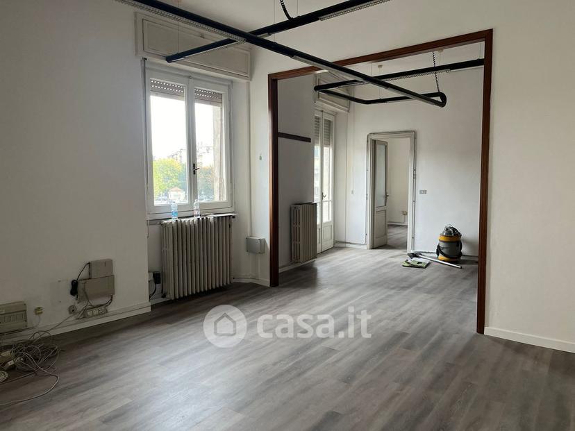 Trilocale in Via Chiozzi — foto 11 di 13