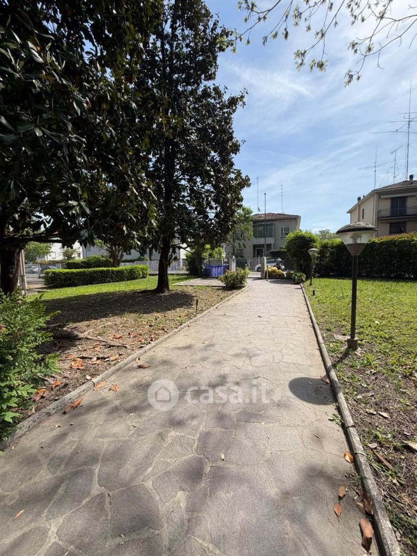 Trilocale in Via Sporzana — foto 29 di 36