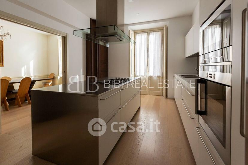 Trilocale in Via Massimo d'Azeglio 11 — foto 21 di 49