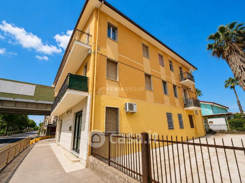 Trilocale in Via del Cacciatore 2 — foto 10 di 23