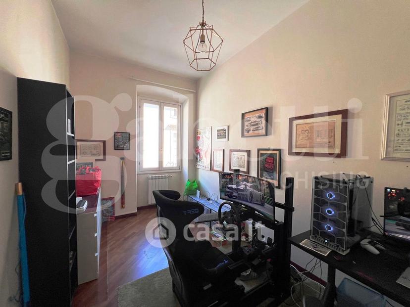 Trilocale in Via Mazzini 6 — foto 4 di 25
